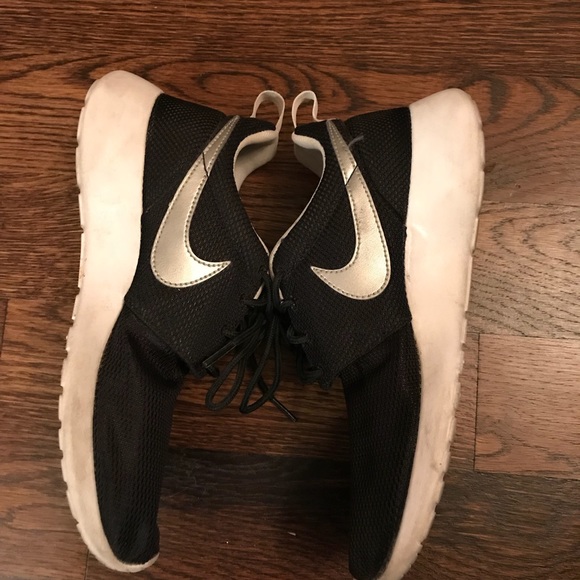 NIKE ROSHES - Picture 3 of 4